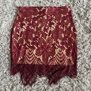 Lace mini skirt